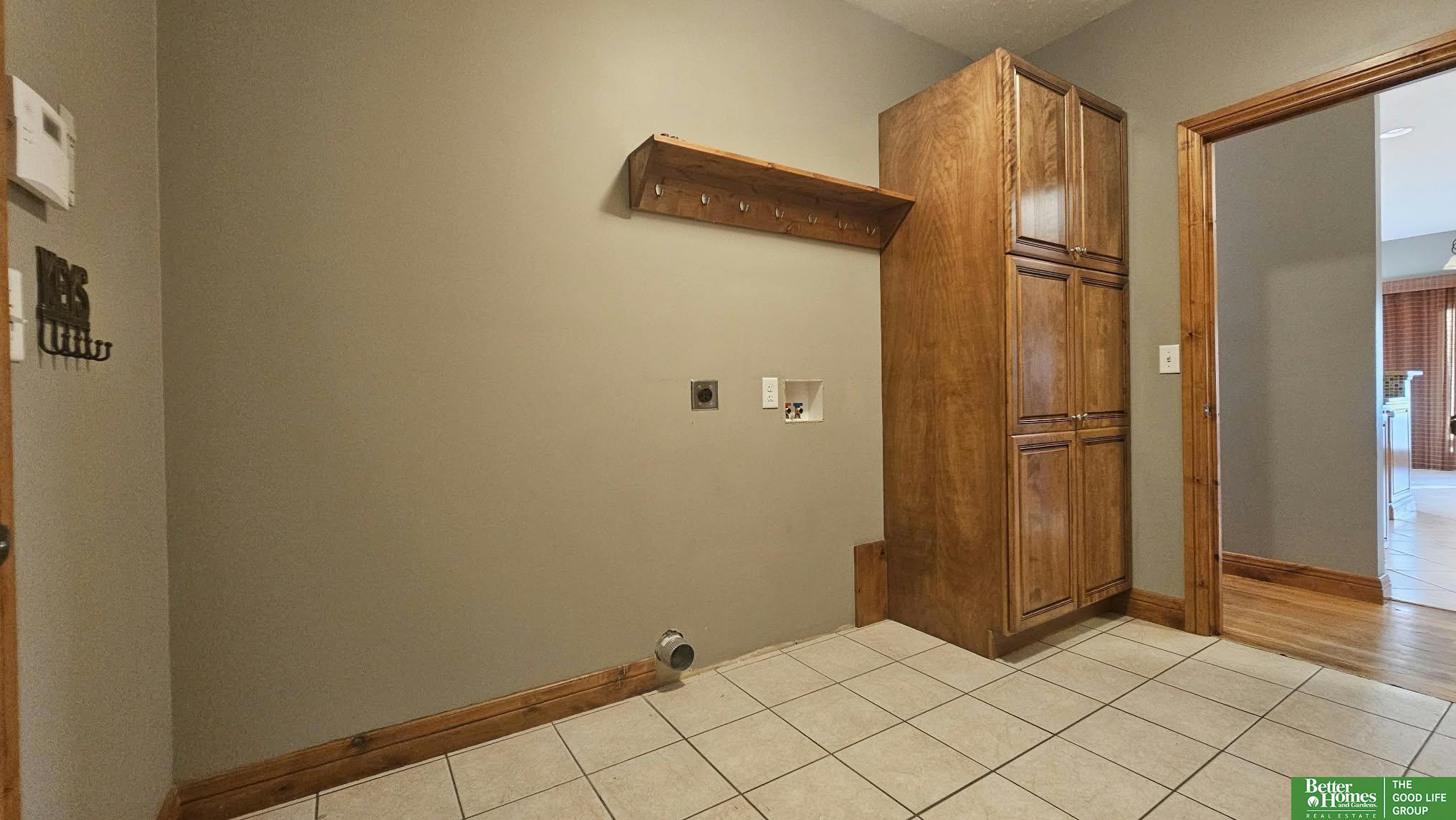 3124 Laramie Drive