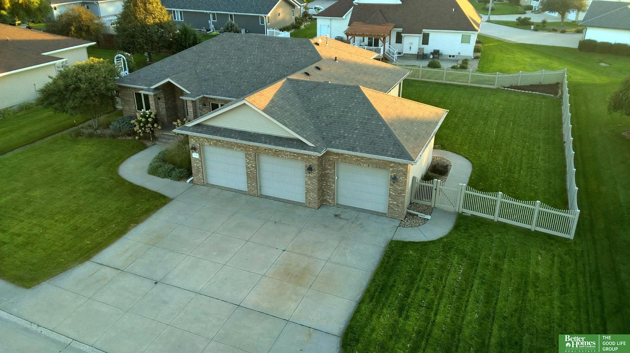 3124 Laramie Drive