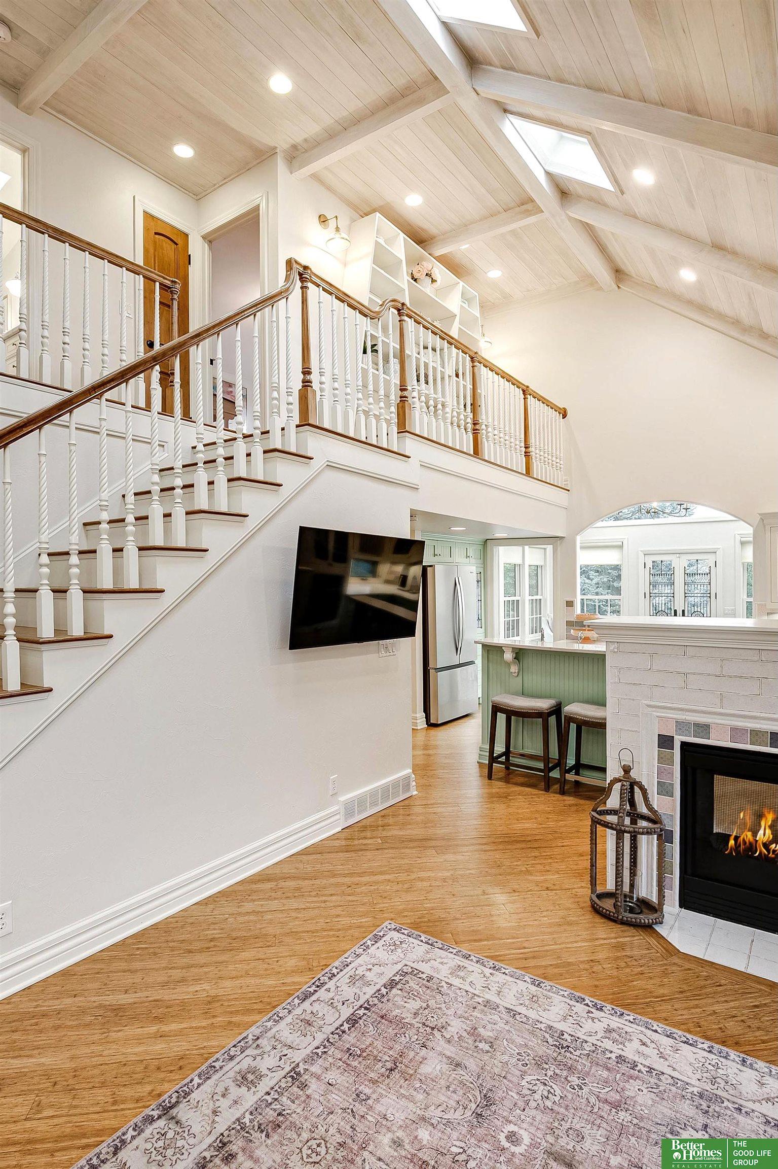 1106 S 15th Circle