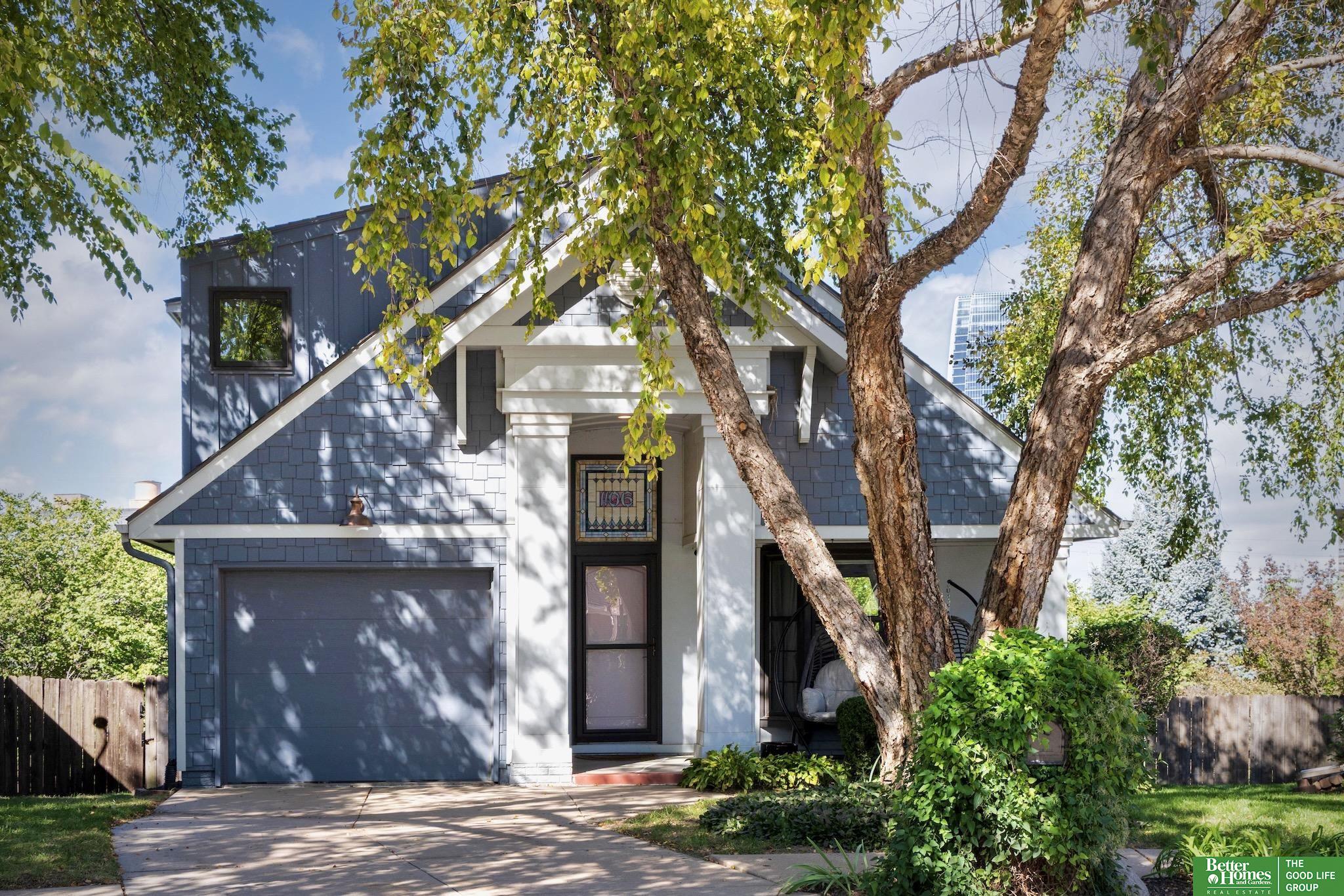 1106 S 15th Circle