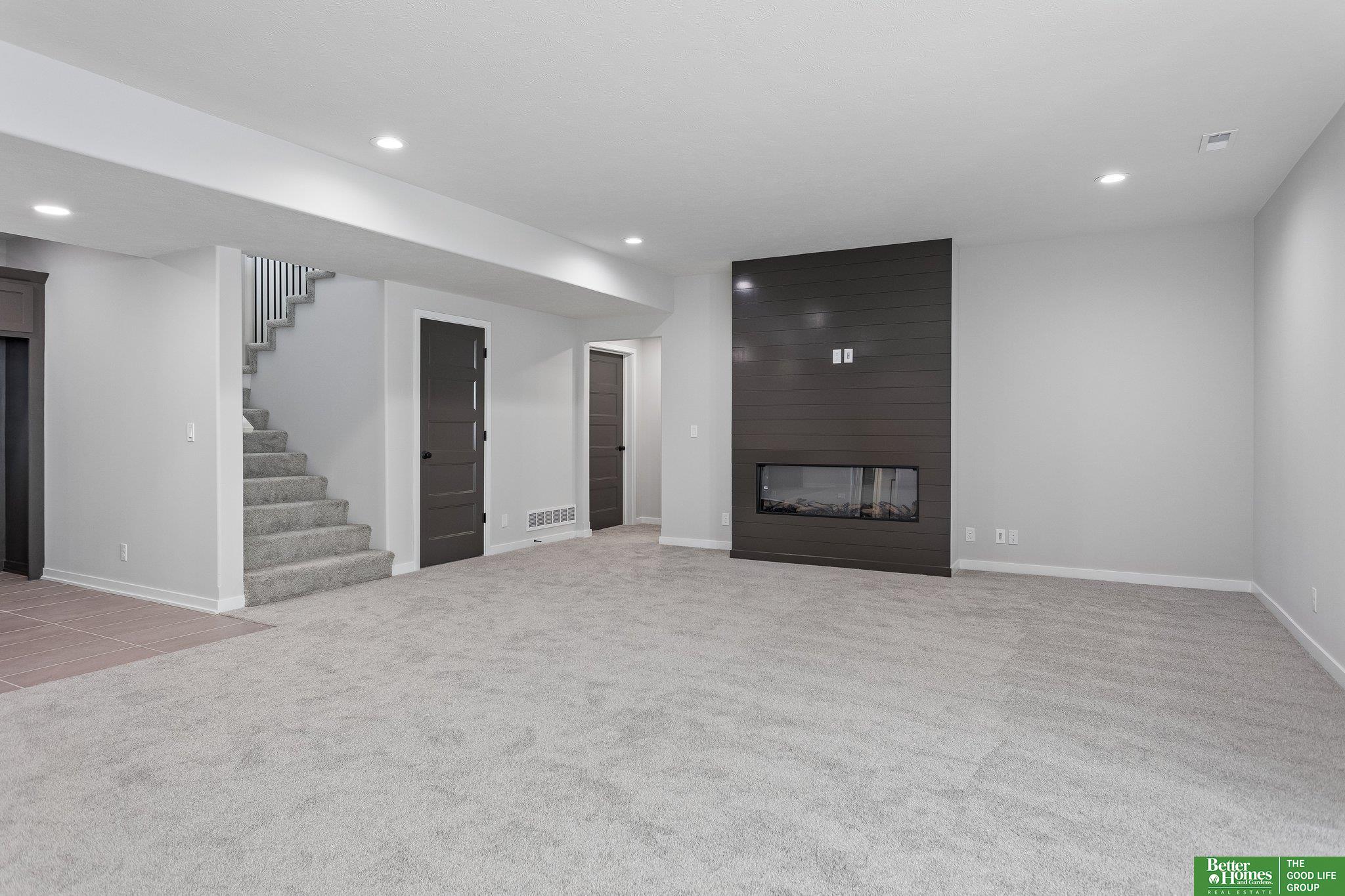 19505 Allied Street