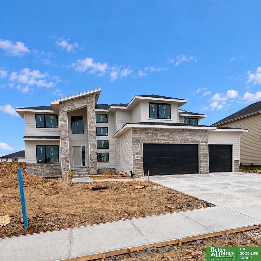 5710 N 197th Street