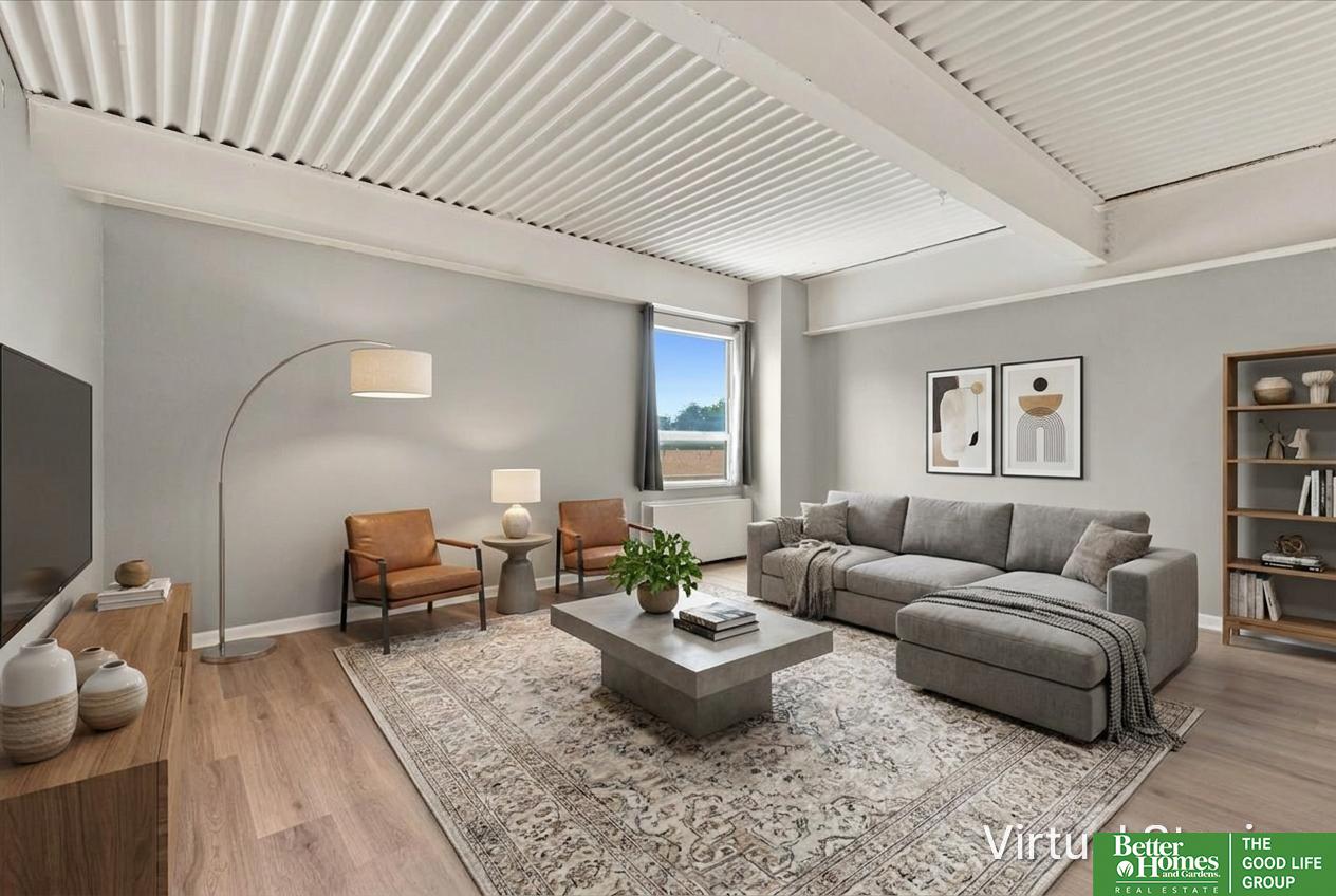 105 N 31 Avenue # 302