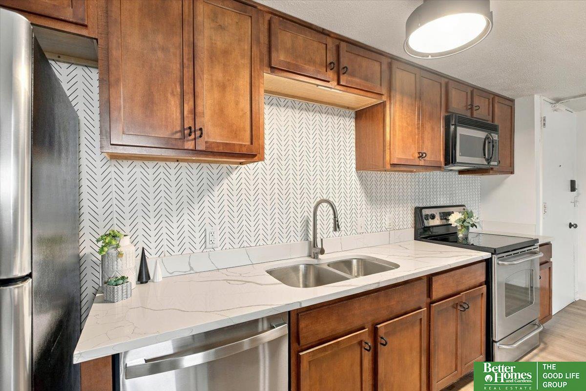 105 N 31 Avenue # 302
