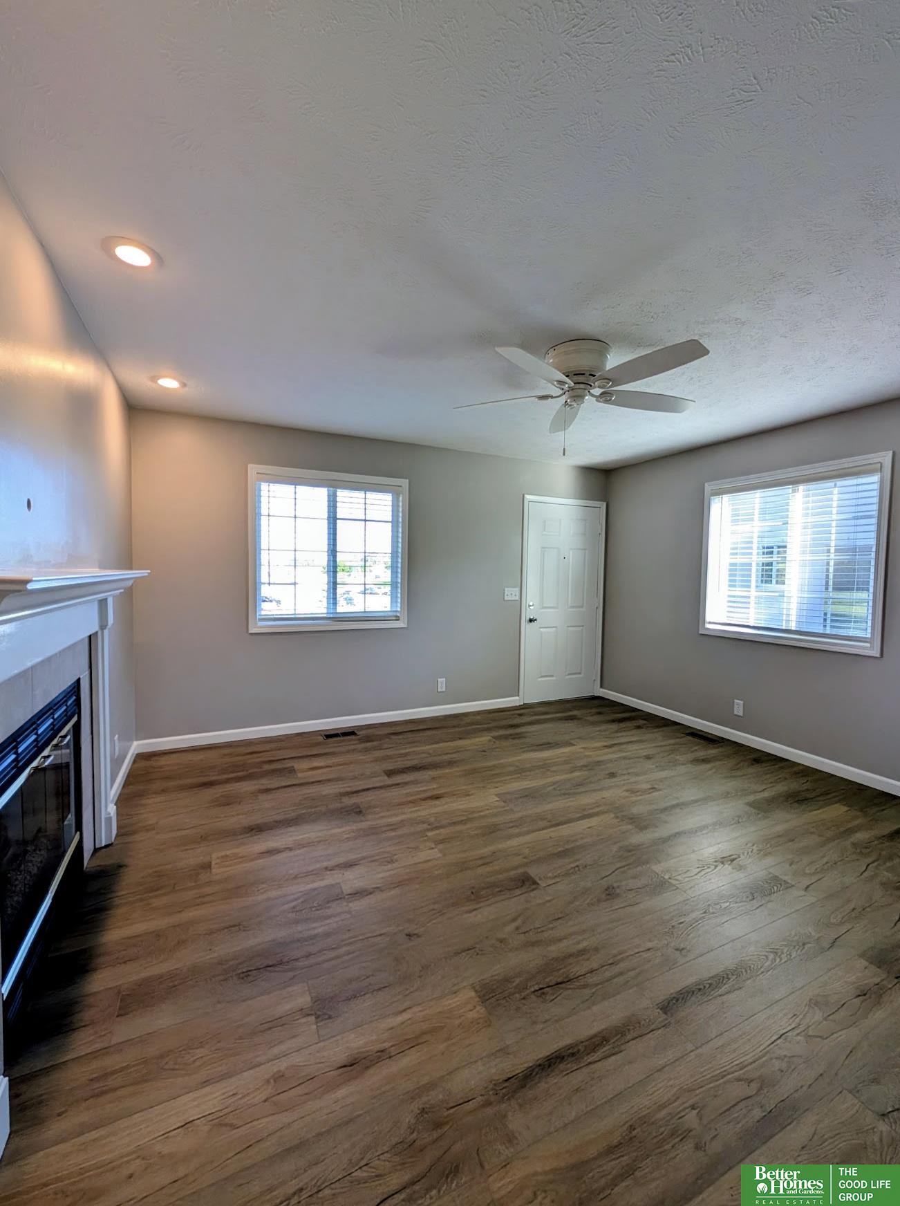 6762 S 73rd Street Circle