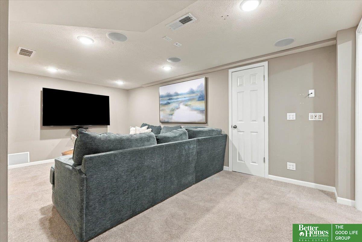 2152 S 62nd Street