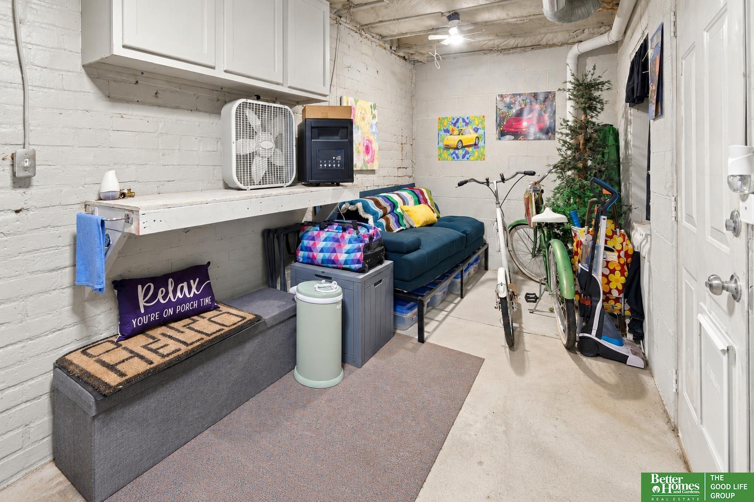 1424 Main Street