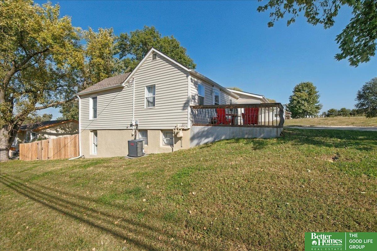 1424 Main Street