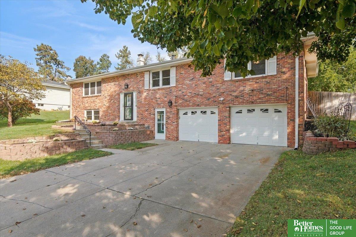 2023 N 104 Circle
