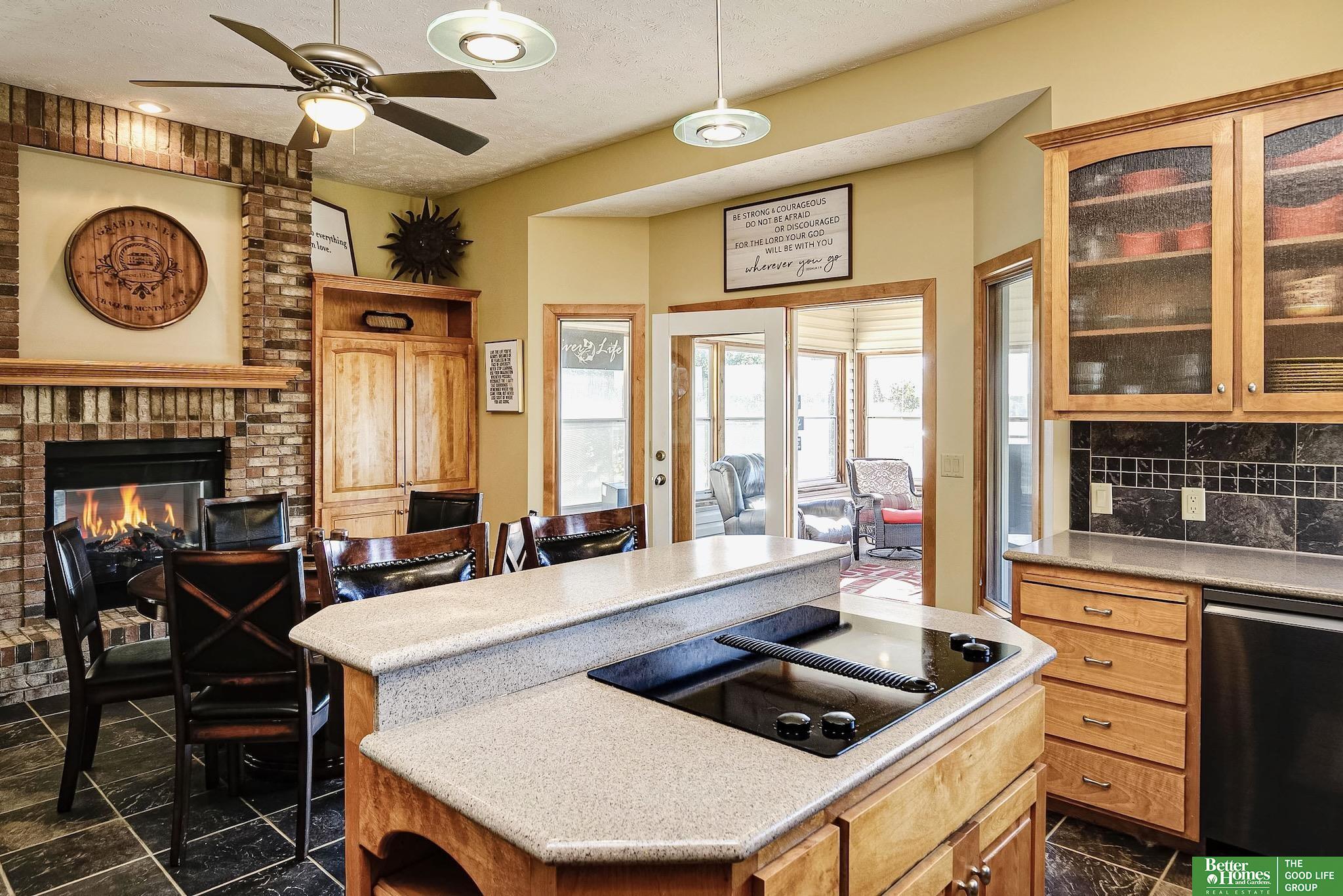 12403 Cottonwood Lane