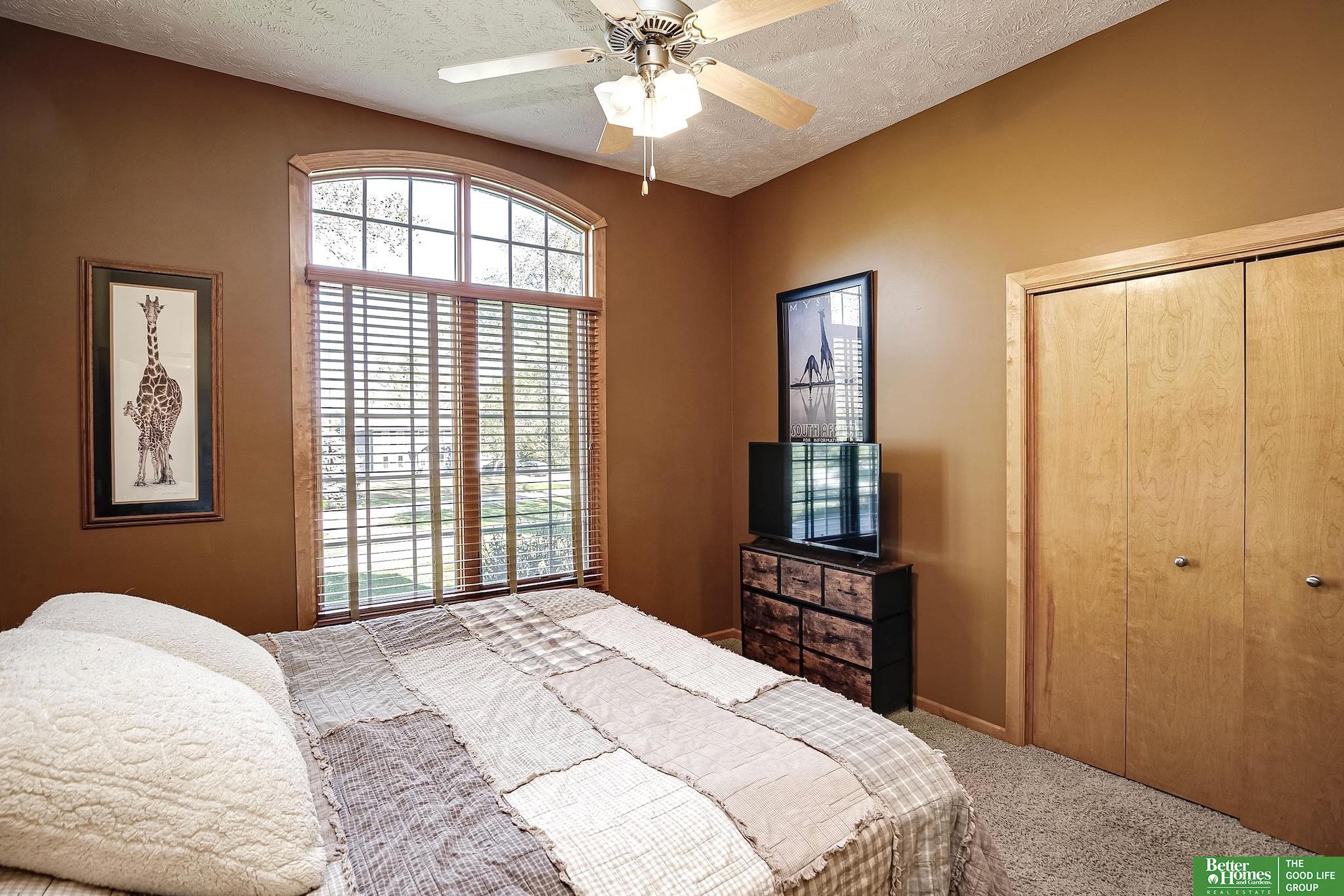 12403 Cottonwood Lane