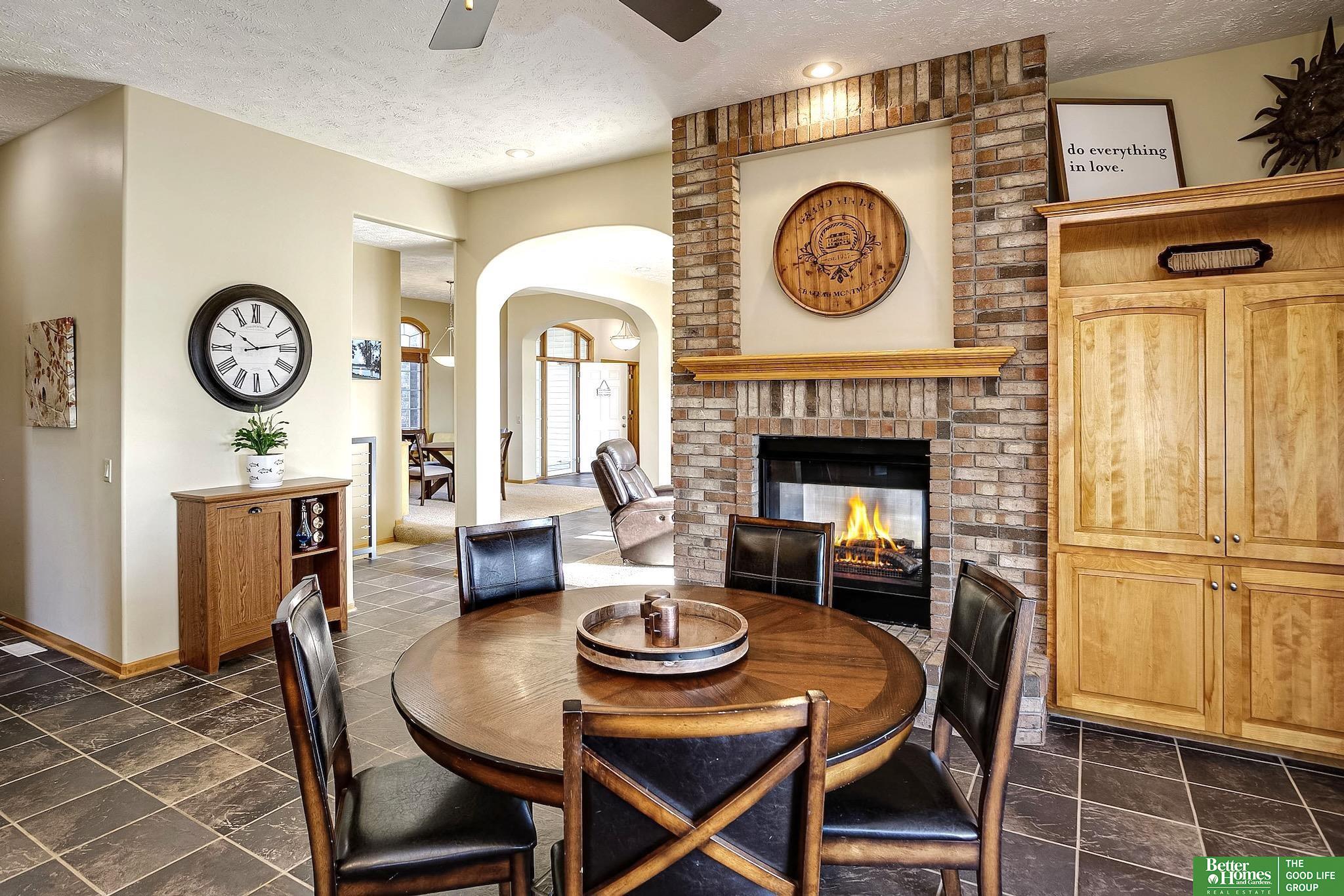 12403 Cottonwood Lane