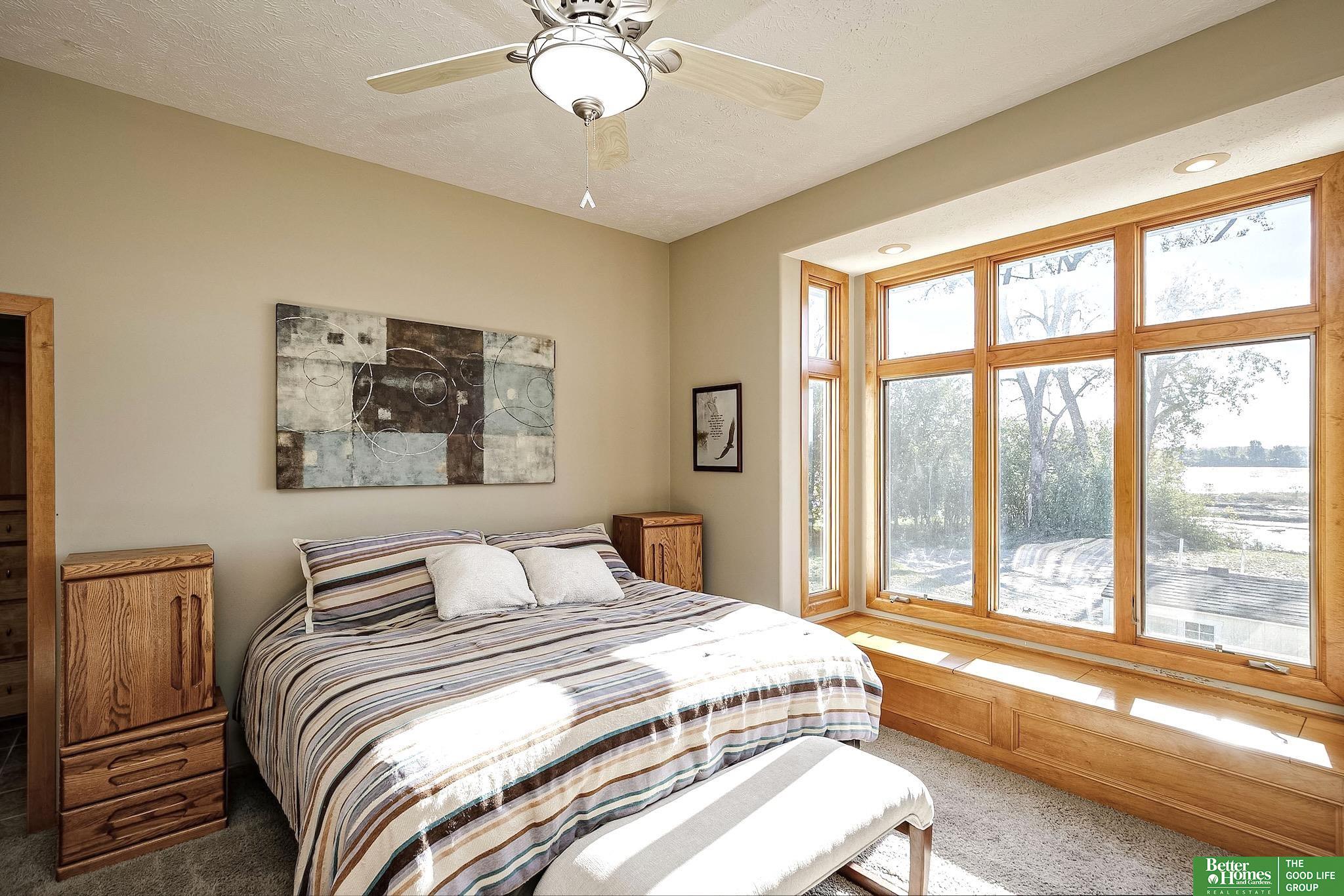 12403 Cottonwood Lane