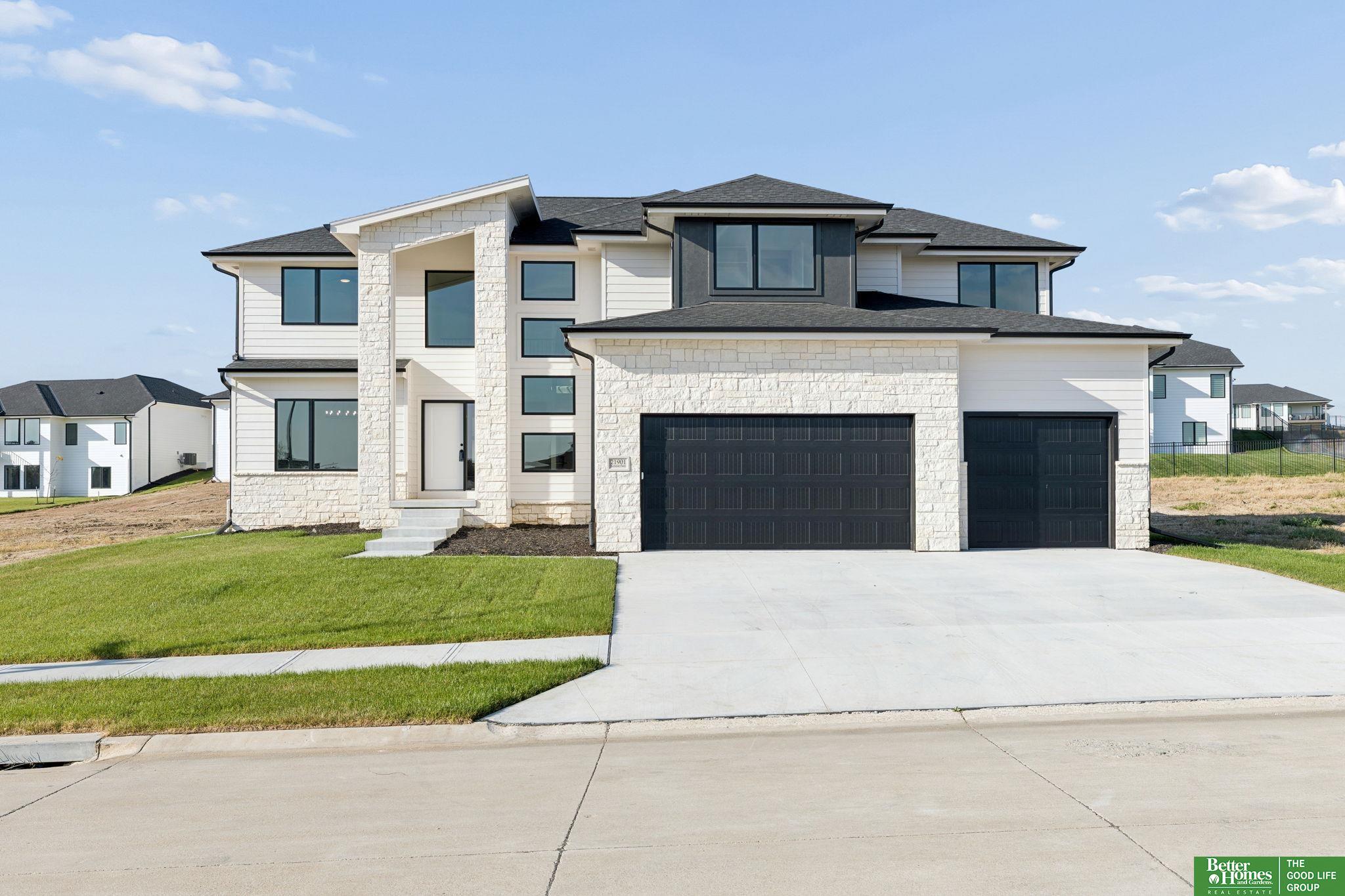 21901 Buchanan Parkway