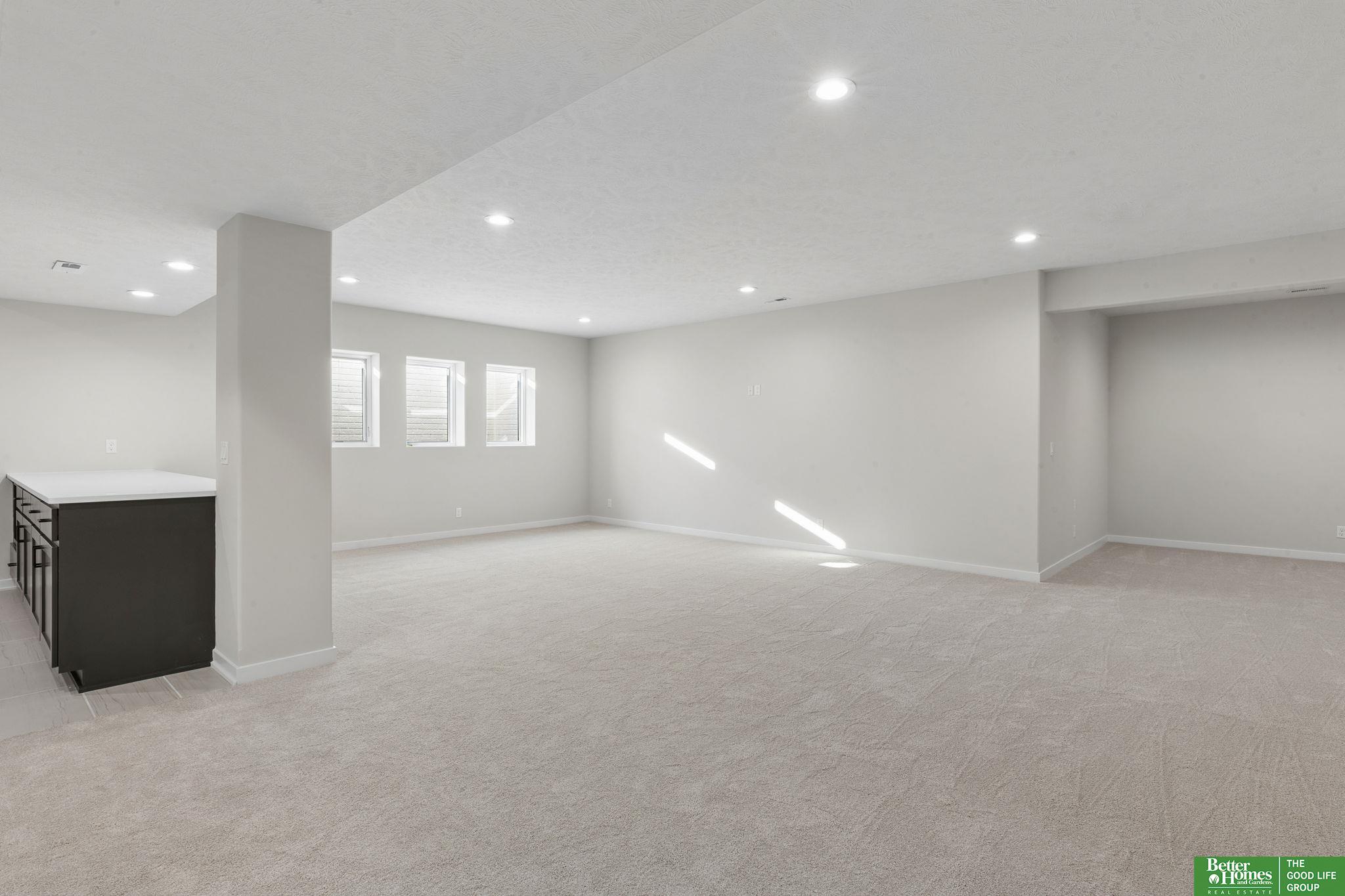 21901 Buchanan Parkway