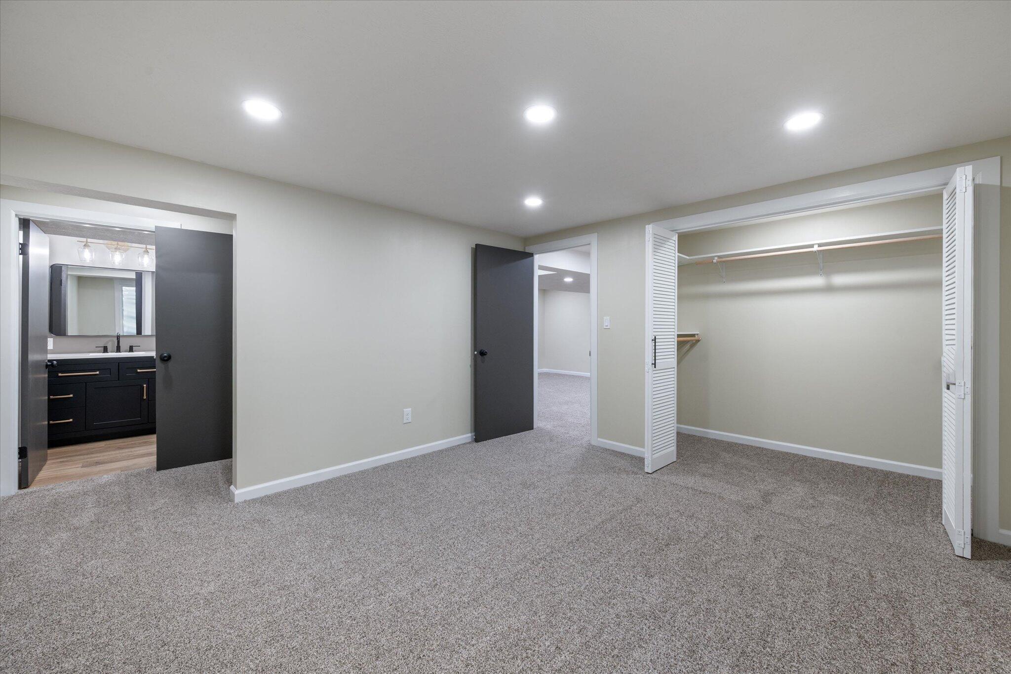 128 CHARLES PARK Drive