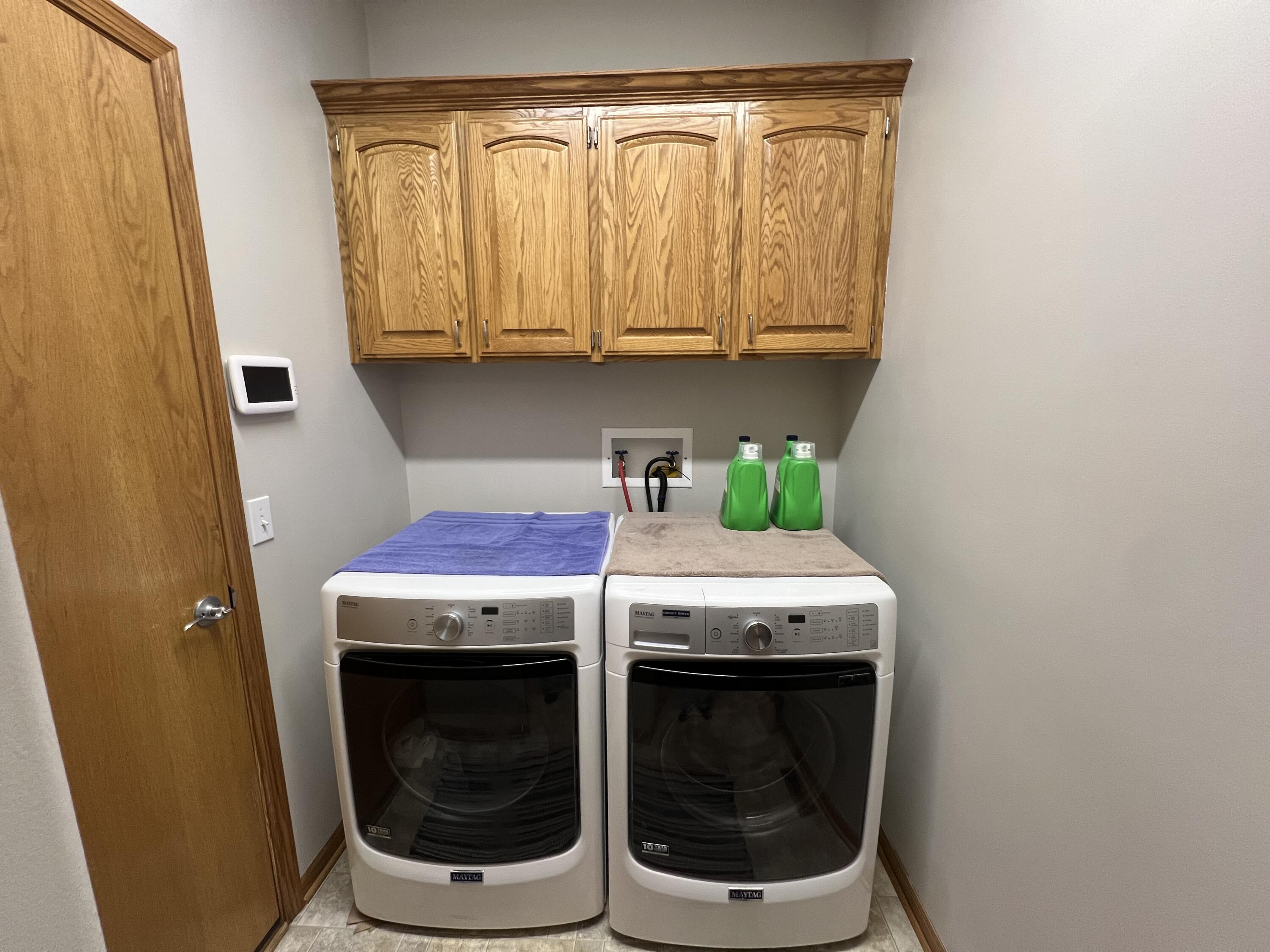 102 GREENVIEW Circle