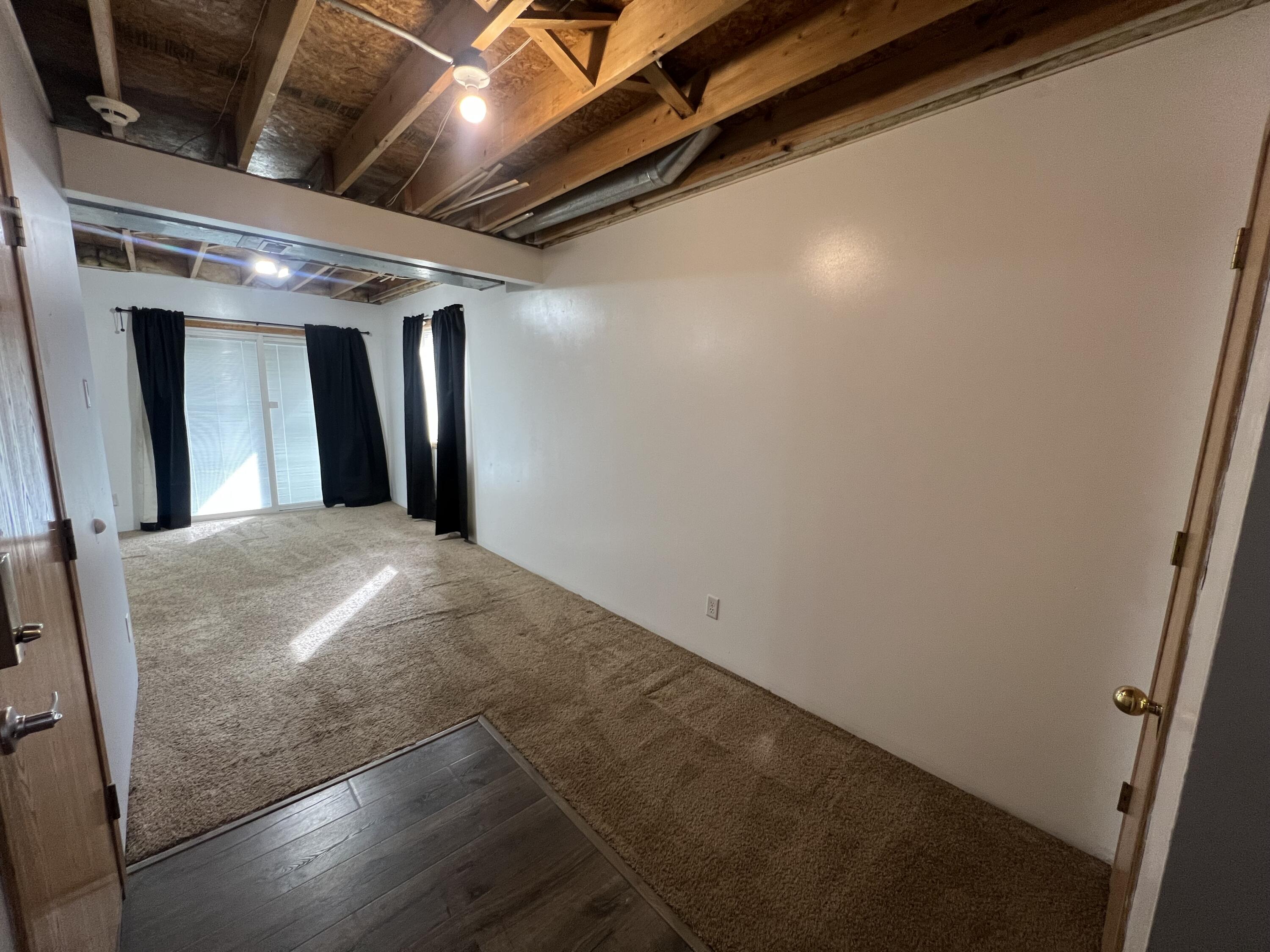 1615 AVENUE M