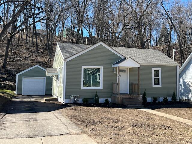 235 E ORCHARD Avenue
