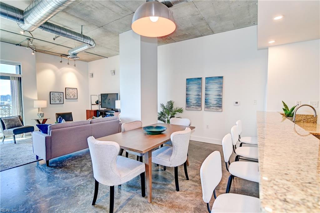 123 College PL 908