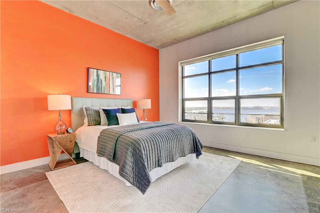 123 College PL 908