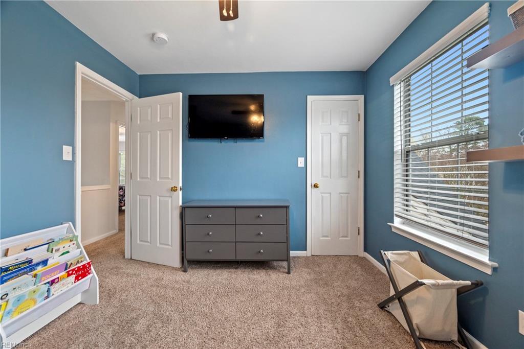 6301 Kilbourne WAY