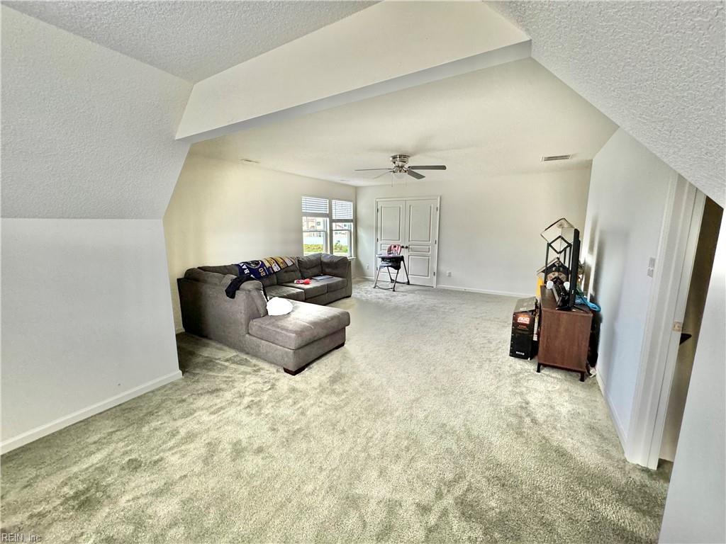 815 Goldbell CT