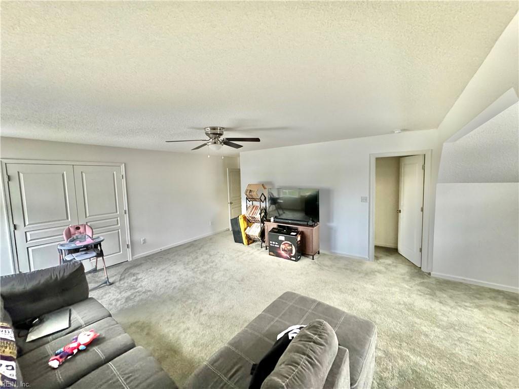 815 Goldbell CT