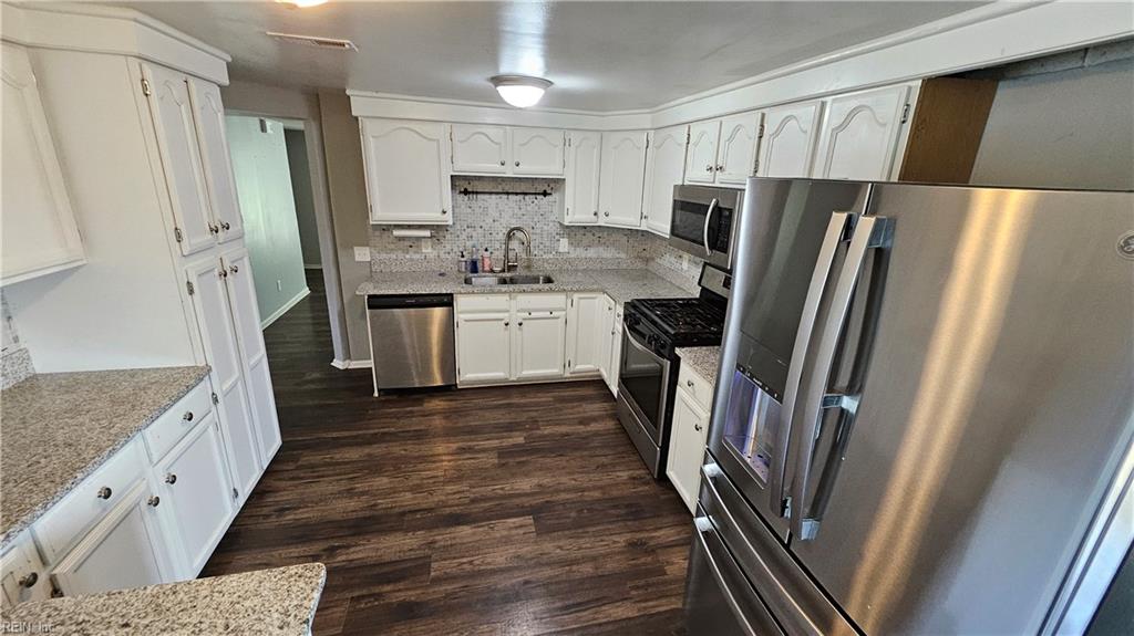 5613 Normandy AVE