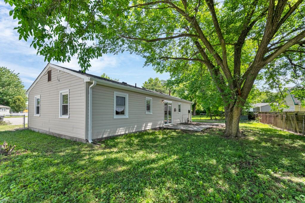 2202 Gurley CT