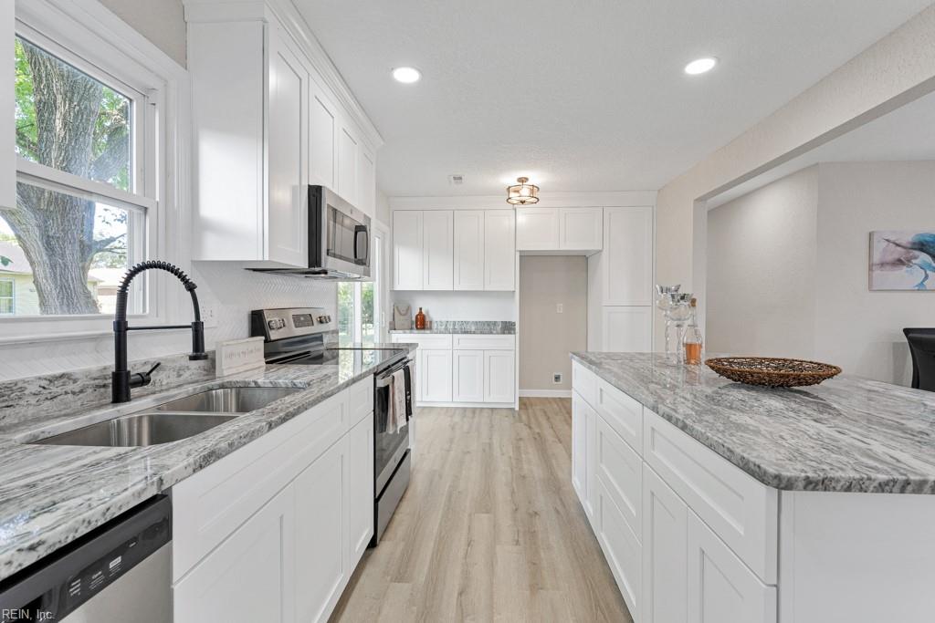 2202 Gurley CT