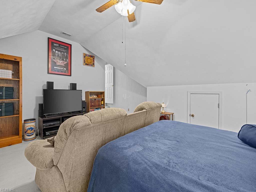 1904 Red Barn DR