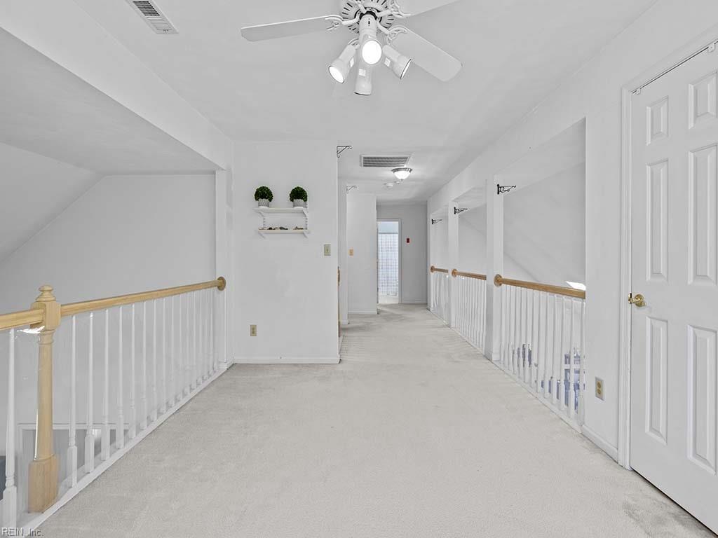 1904 Red Barn DR