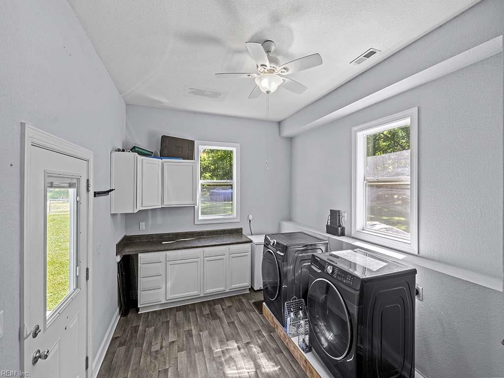 2533 Saint Brides RD W