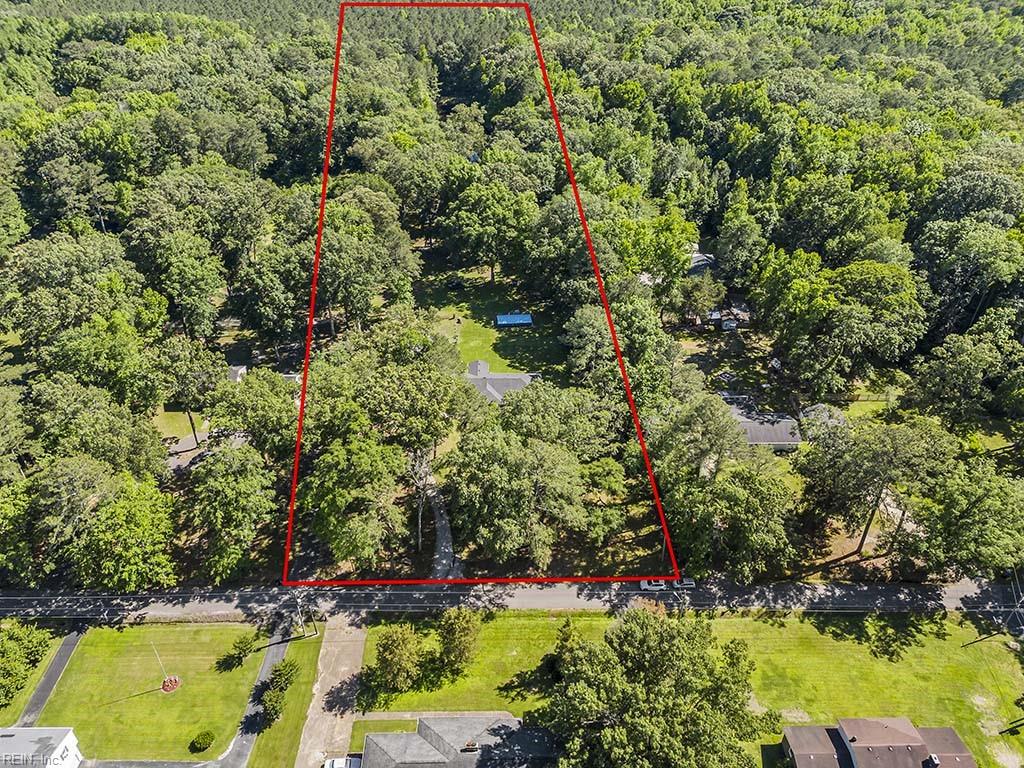 2533 Saint Brides RD W