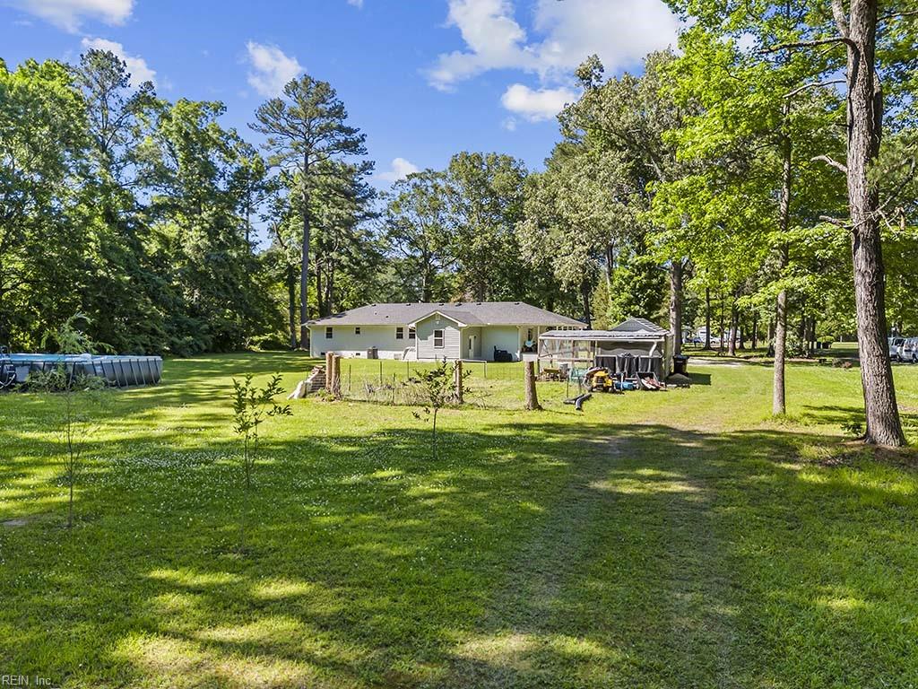 2533 Saint Brides RD W