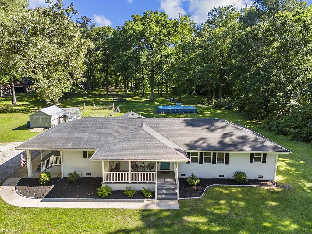 2533 Saint Brides RD W
