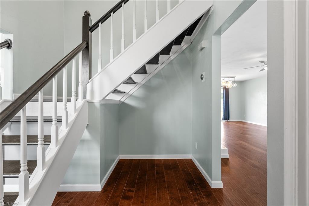 1080 Rolling Point CT