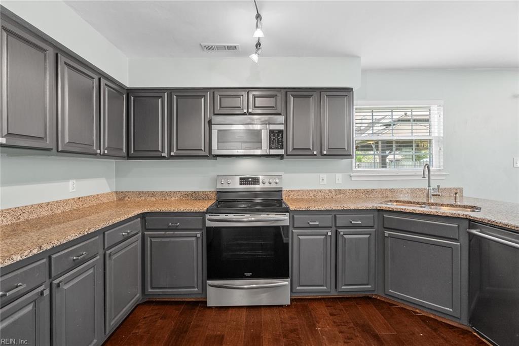 1080 Rolling Point CT