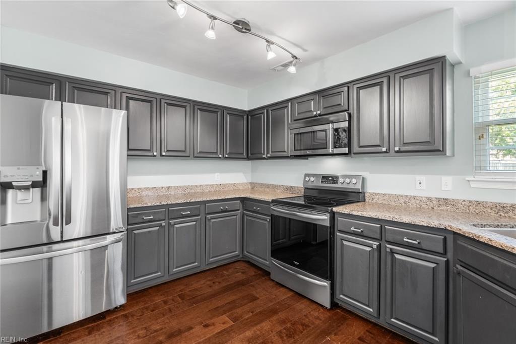 1080 Rolling Point CT