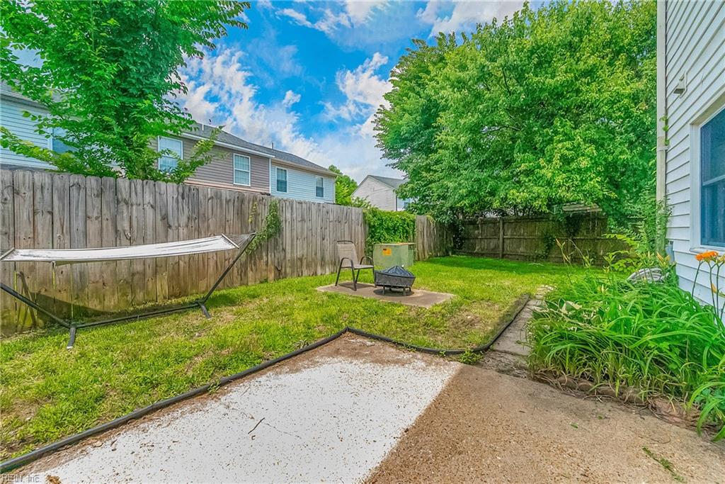 1141 Old Clubhouse RD
