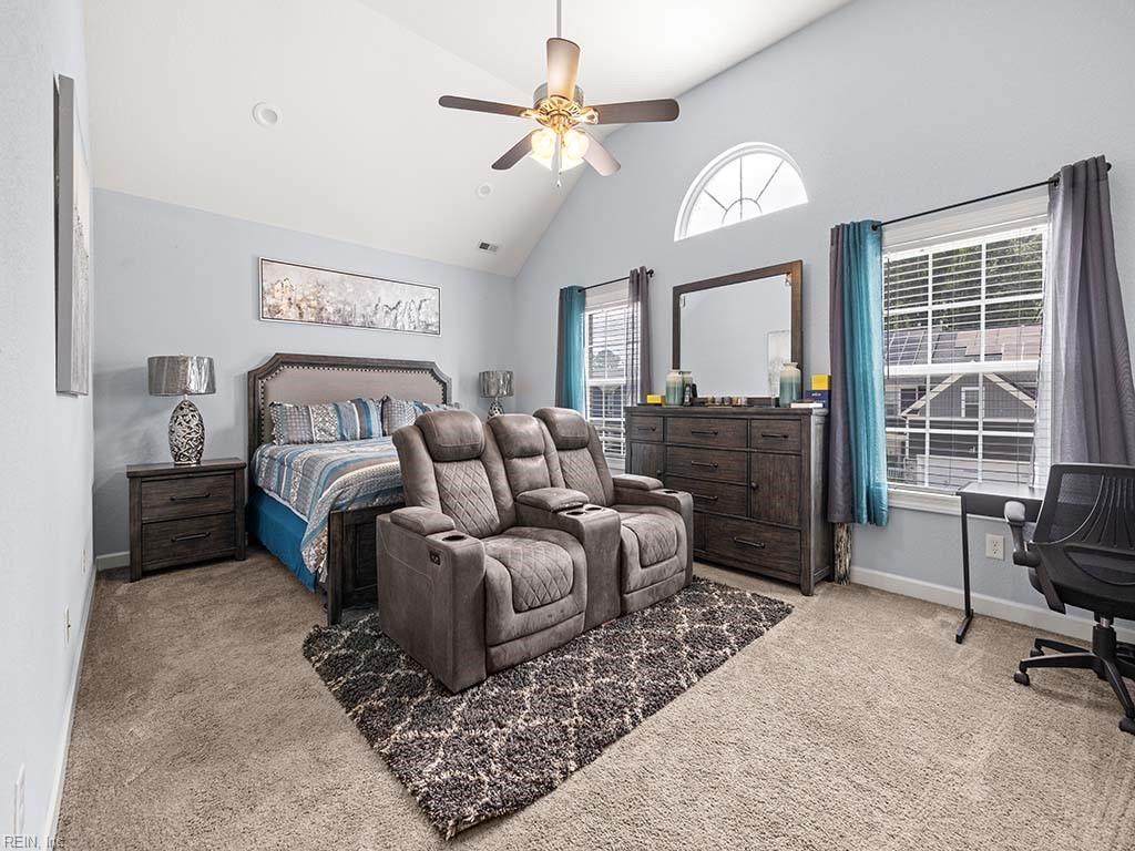 2420 Mandolin CT