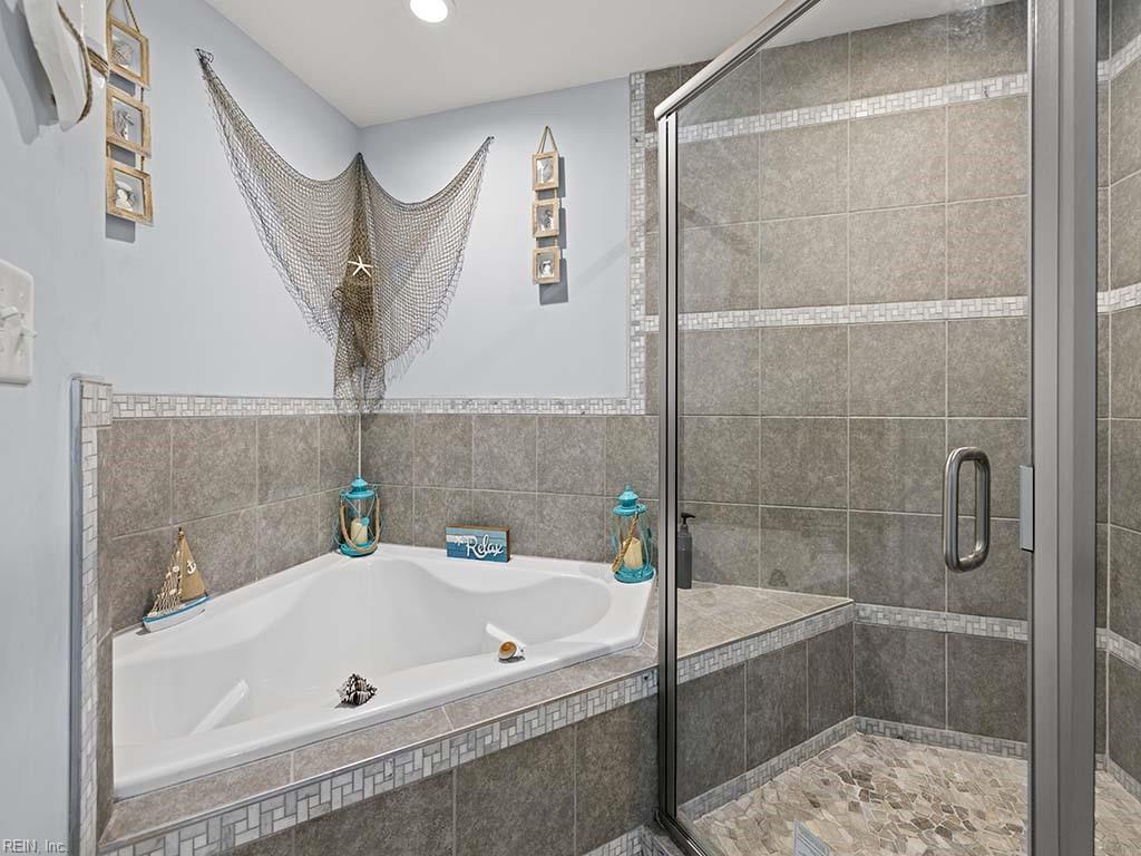 2420 Mandolin CT