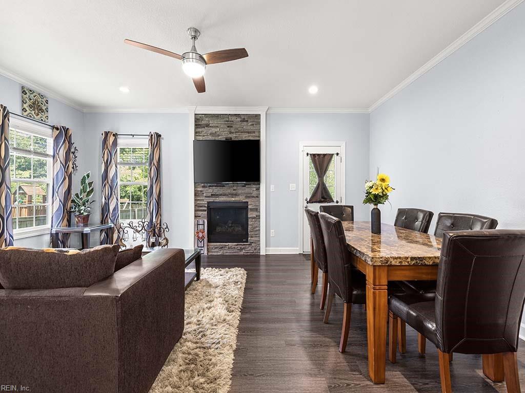 2420 Mandolin CT