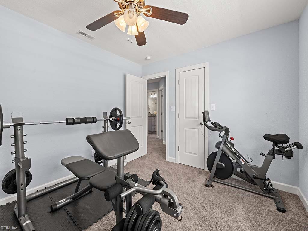 2420 Mandolin CT