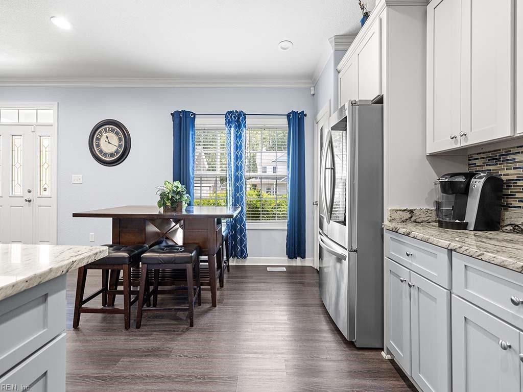 2420 Mandolin CT