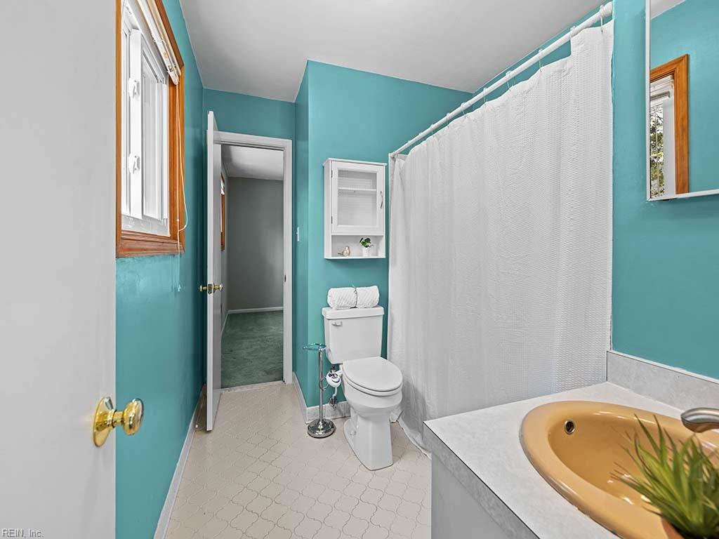 2114 Sandalwood RD