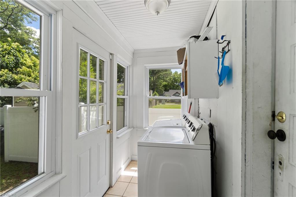 76 Gillis RD