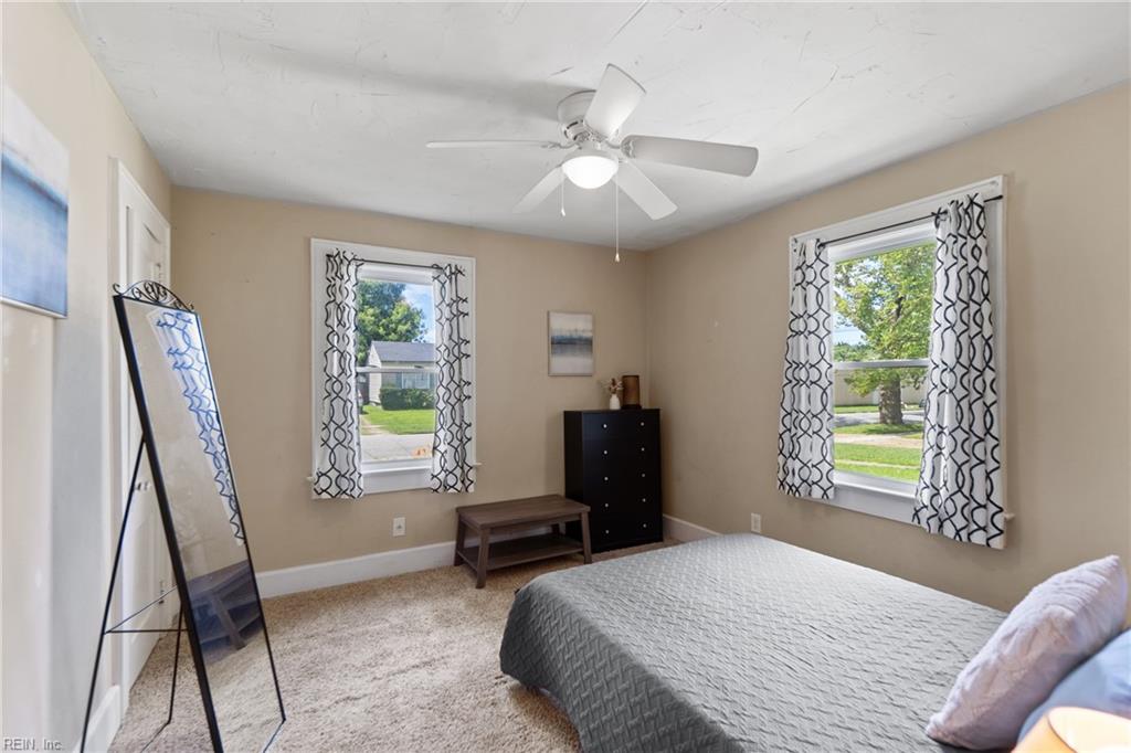 76 Gillis RD