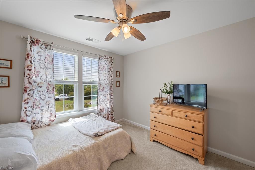 101 Green Lake RD